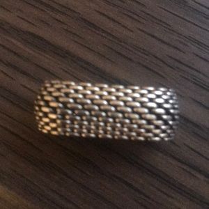 Tiffany & Co. Jewelry - Tiffany’s Mesh Ring Tiffany & Co. Jewelry - Tiffany’s Mesh Ring